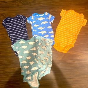9 month Carter’s boys onesies